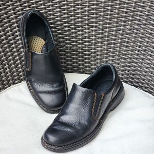 Born Hand Crafted Leather Slip On Shoes Loafers Womens Size 8.5 Color Black